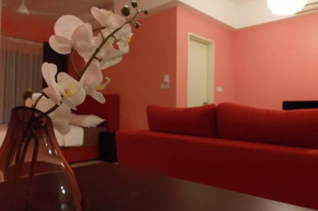 B17-15-Amazing Lake view studio unit, Hyve,Cyberjaya, Free WiFi, Free Parking, Netflix, Pool, 3044